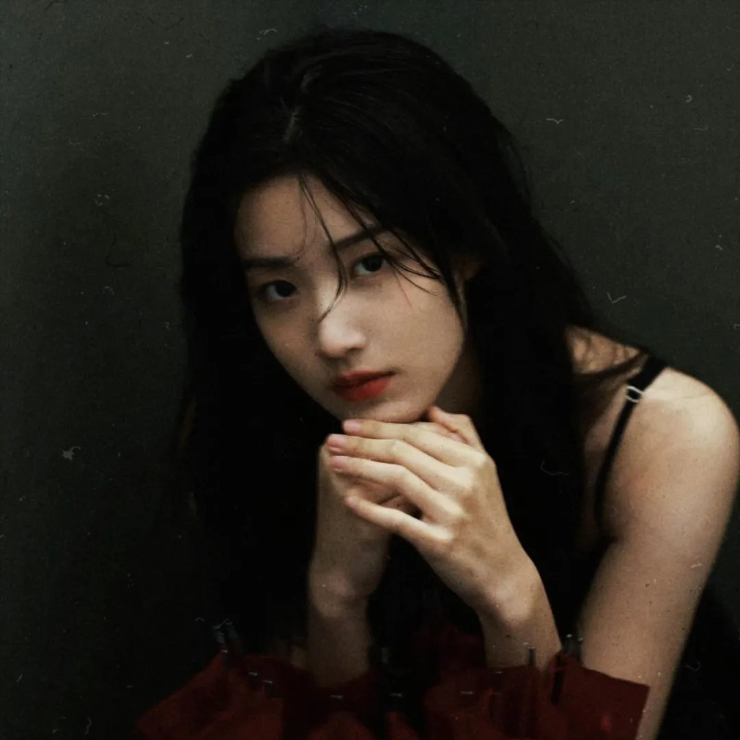 美女食神